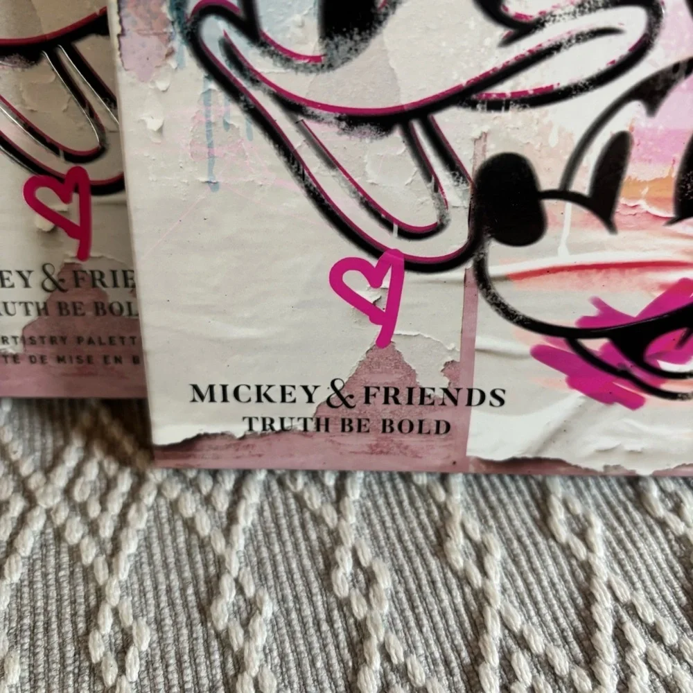 Morphe colorful mickey